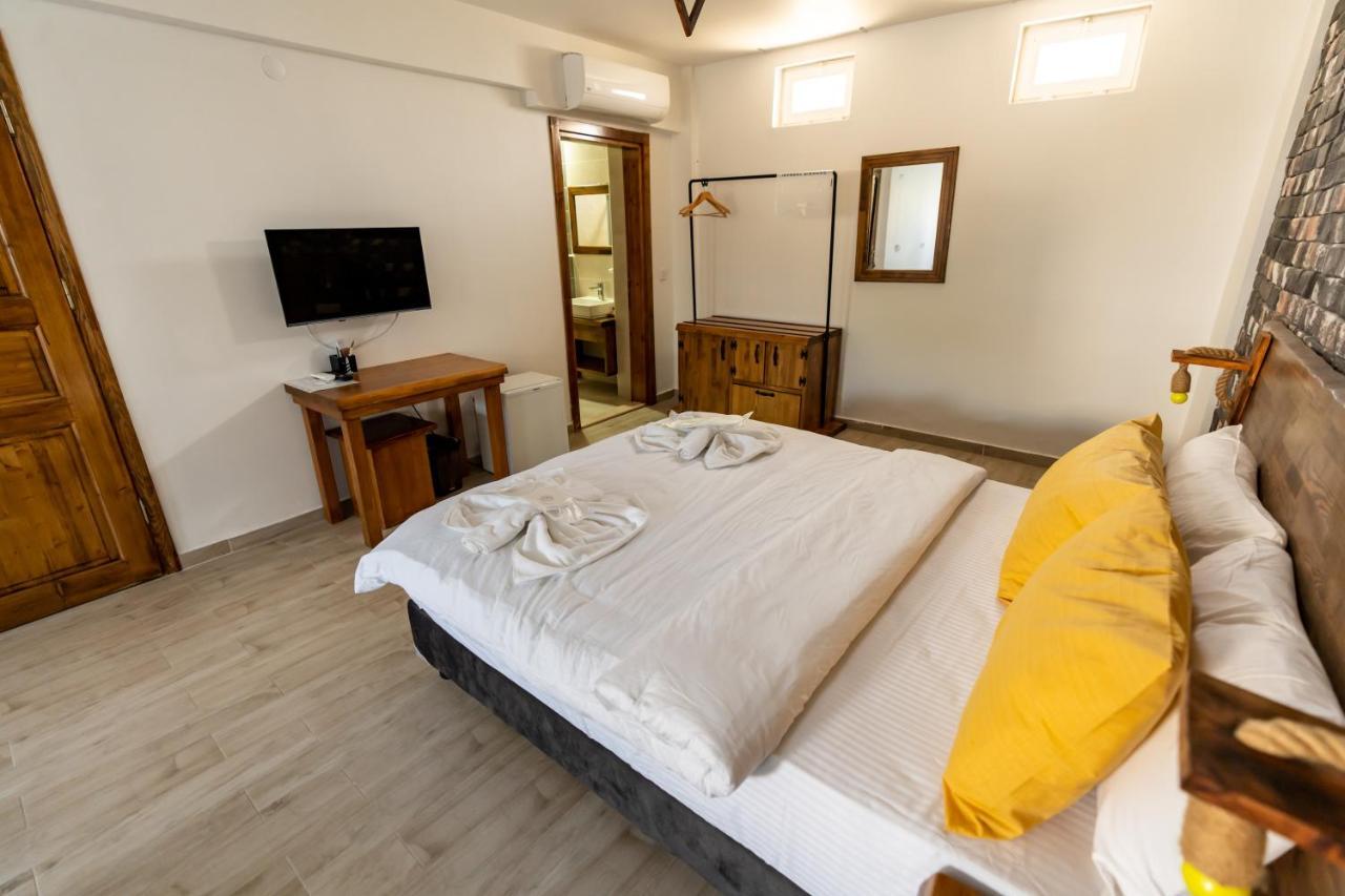 Vina Garden Hotel Bozcaada Bagian luar foto